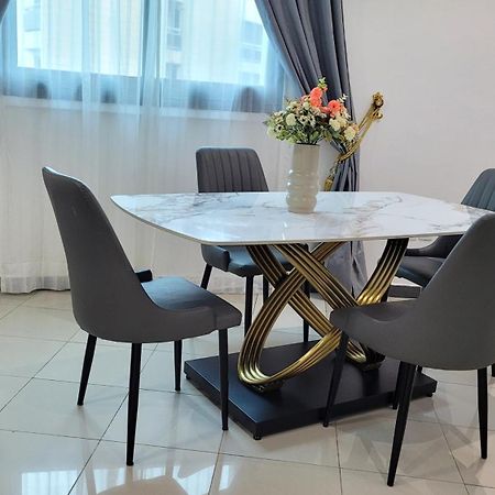 Residence Le Carat Douala Bagian luar foto