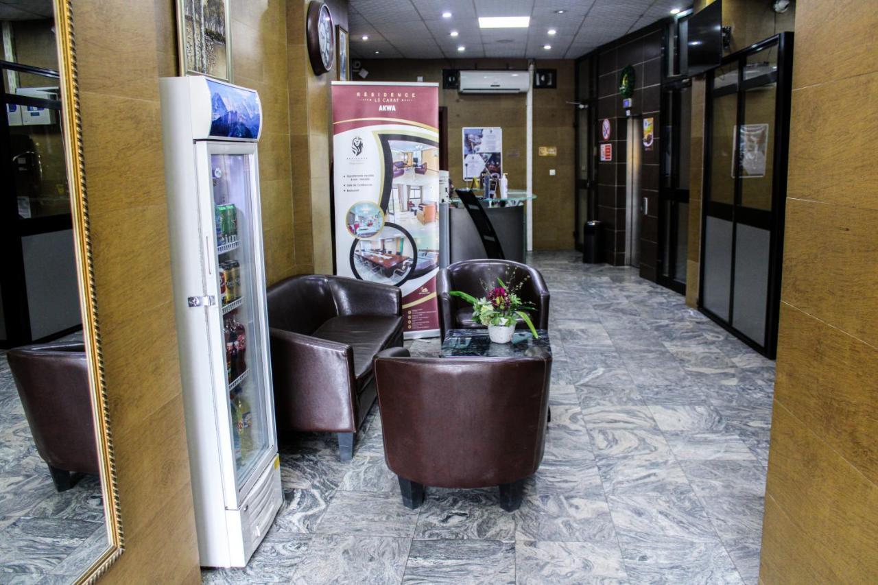 Residence Le Carat Douala Bagian luar foto